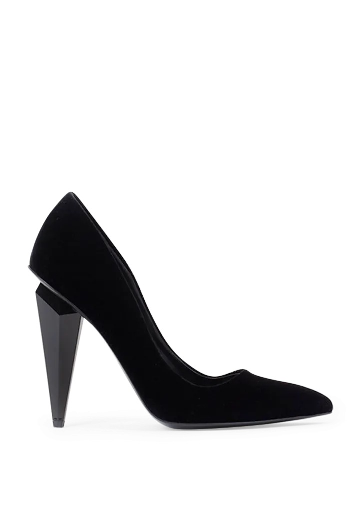 Antigone Velvet Classic Pumps | Black