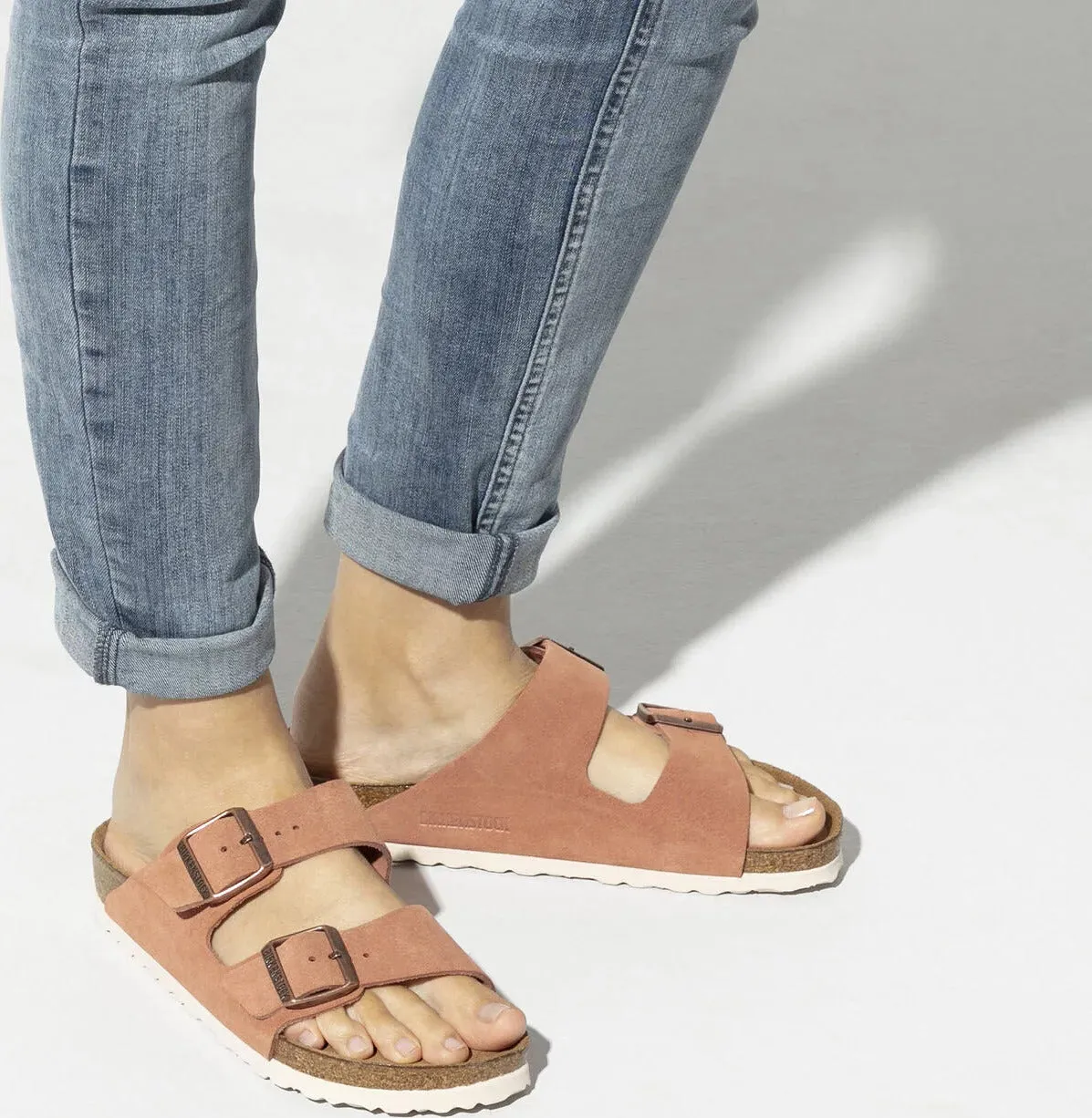 Arizona Soft Footbed Suede Leather Sandals [Narrow] - Women's|-|Sandales Arizona Lit de pied souple Suède [troit] - Femme