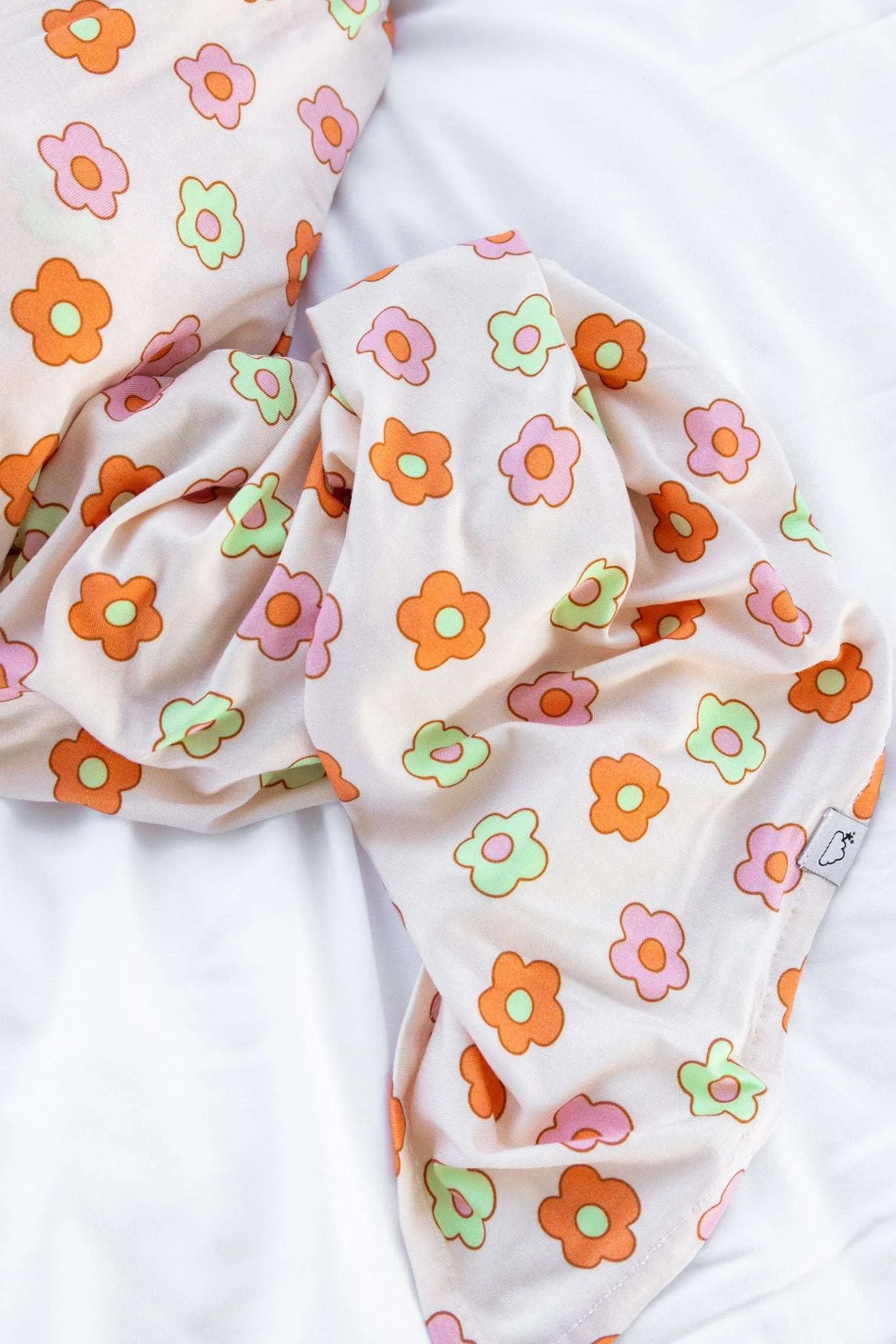 Feel'n Flowerful Dream Swaddle   Beanie