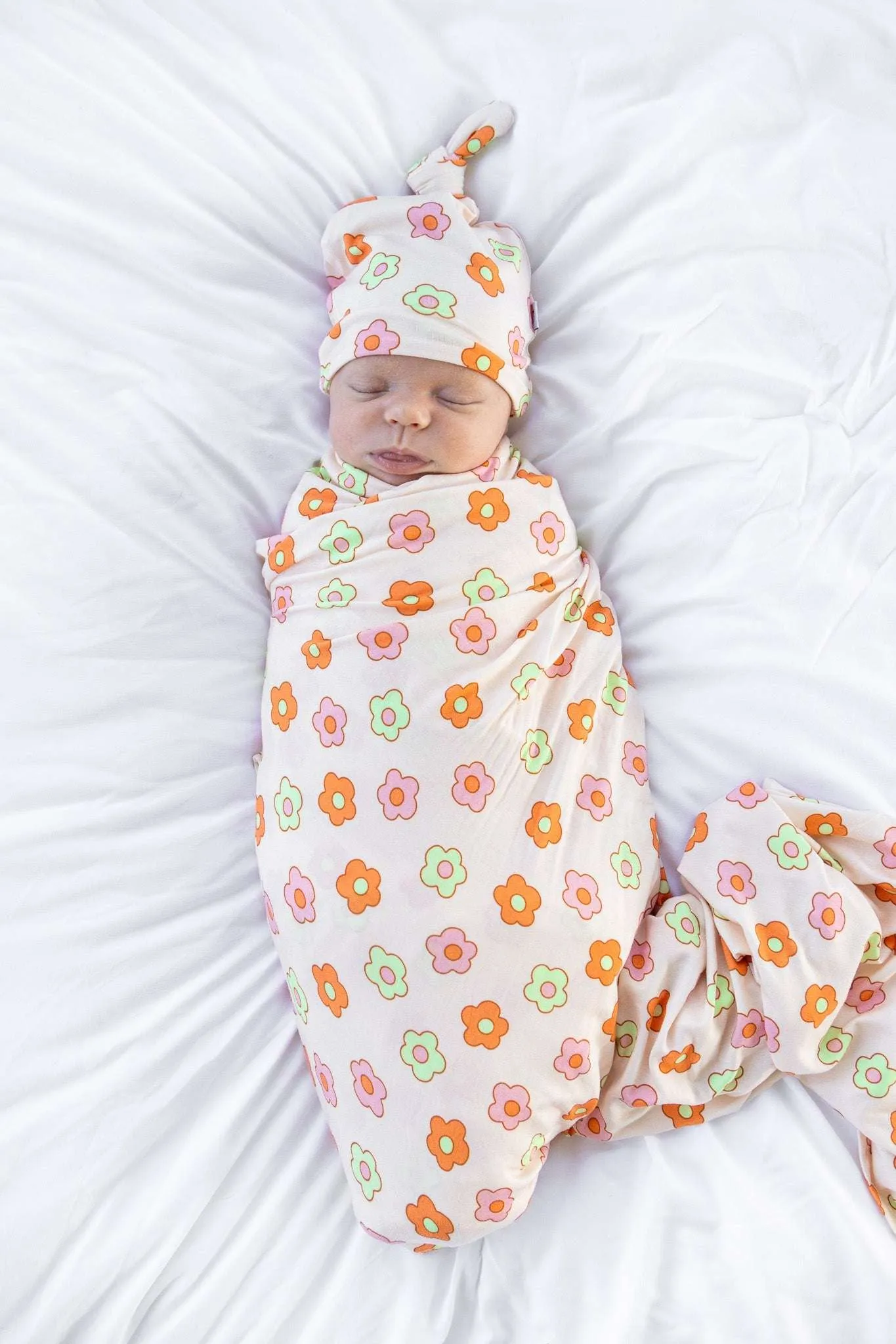 Feel'n Flowerful Dream Swaddle   Beanie