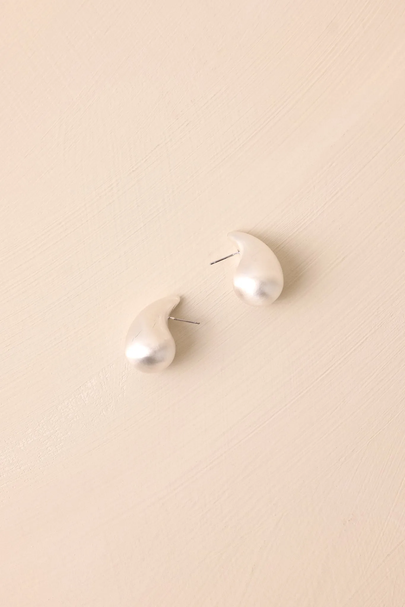 Gleaming Teardrops Matte Silver Earrings