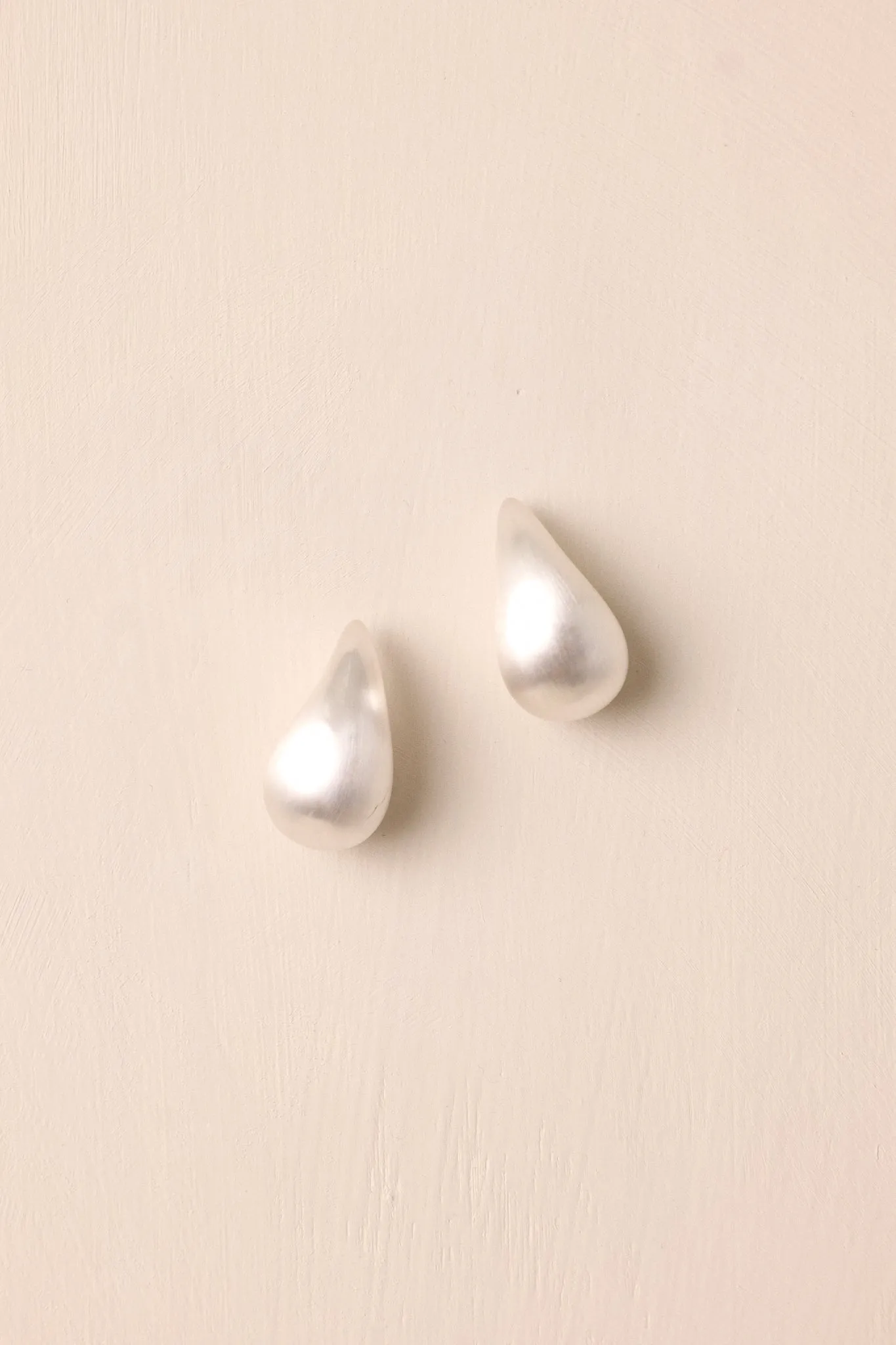 Gleaming Teardrops Matte Silver Earrings