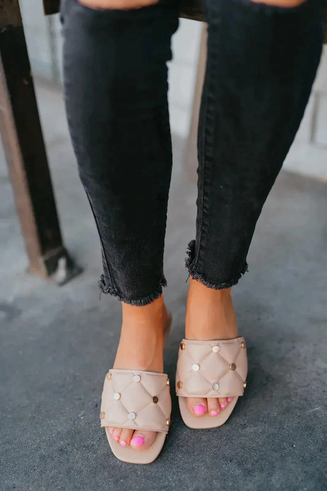 Nude Studded Slide- Rollasole